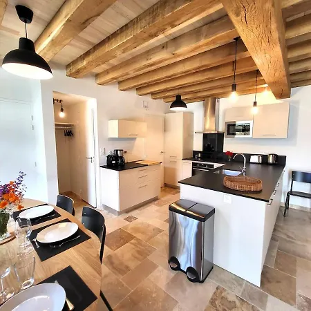 Les Maisons De Jeanne 펜션