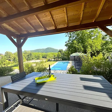 Les Maisons De Jeanne 펜션