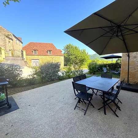 Les Maisons De Jeanne 펜션 *