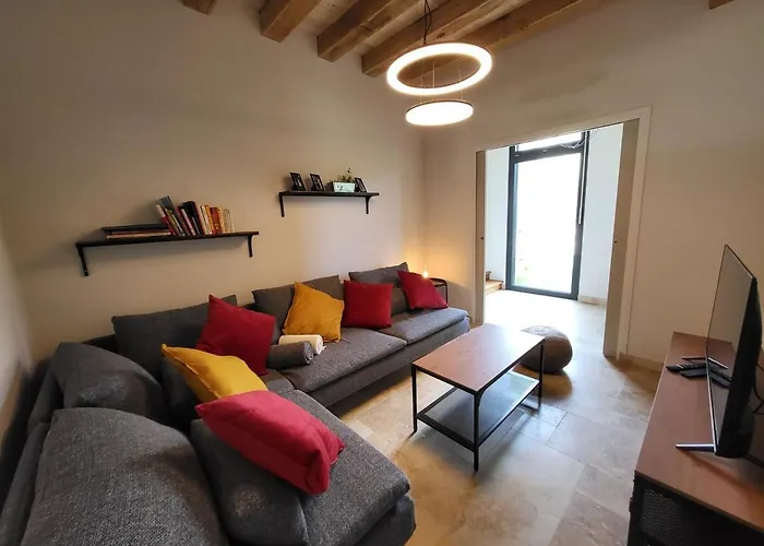 Les Maisons De Jeanne *