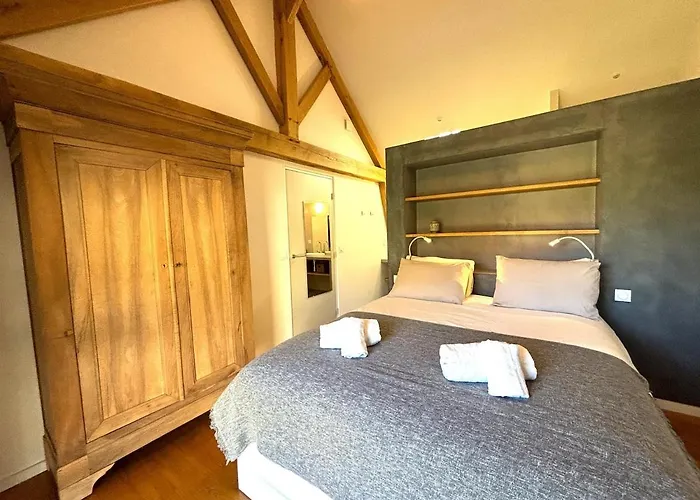 Les Maisons De Jeanne Feriehus *